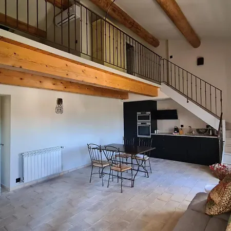 Domaine Des Hauts De Riganel Apartment