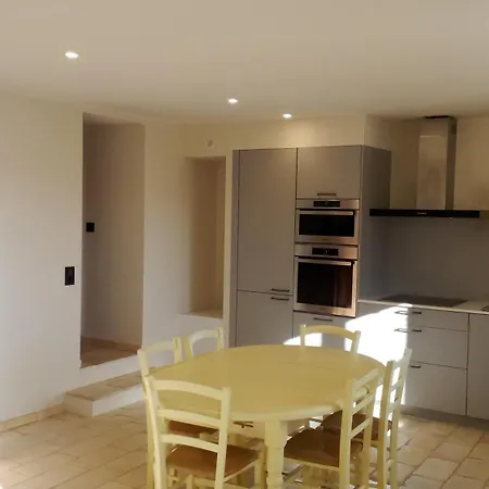 Domaine Des Hauts De Riganel Apartment *